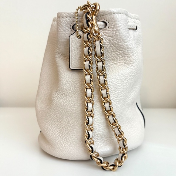 Coach Stardust Studs Petal Wrist w/ Tag - Picture 5 of 8